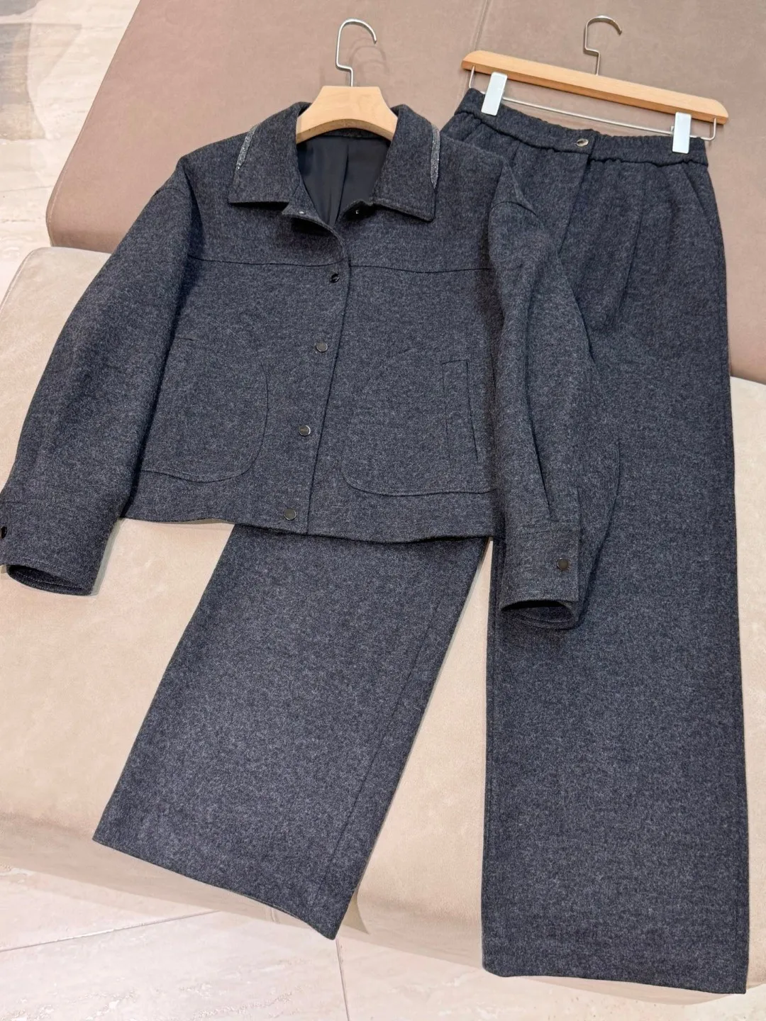 Casual solid color fashionable thick wool pants suit