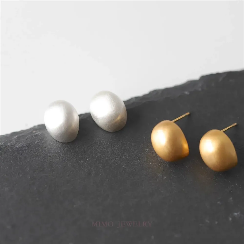 

Ins Style Simple and Versatile Temperament Oval Brushed Beanie Earrings Girls Earrings E014