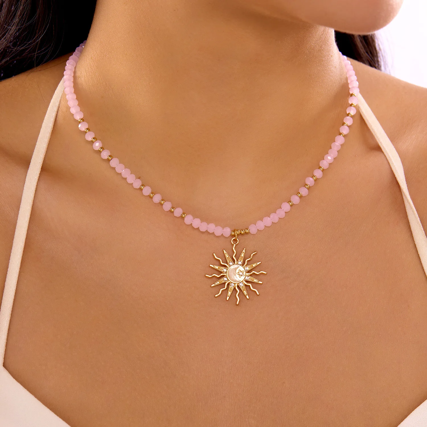 여성을위한 레트로 골든 톤 태양 펜던트 목걸이 우아한 청록색 비즈 체인 초커 목 State... - 3