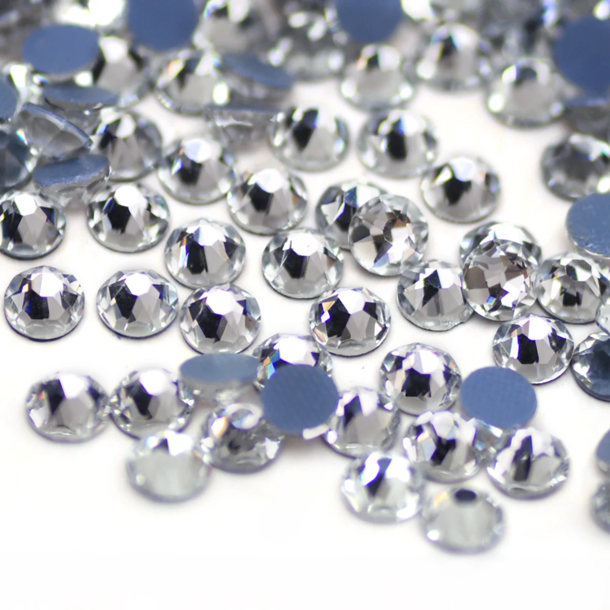 Kristallklare Hotfix-Klebersteine 2088HF SS16 SS20 SS30 8 große 8 kleine Flatback-Strasssteine zum Aufbügeln auf Glas für DIY-Bastelarbeiten – Detail 3