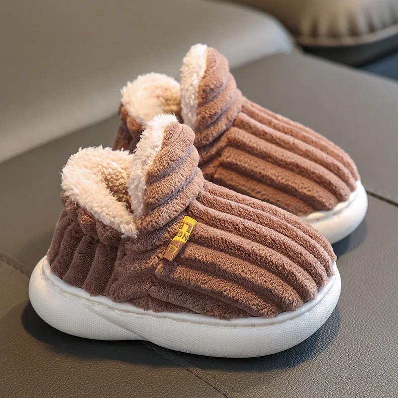 

Boys Girls Toddler Winter Plush Slippers Soft Non-Slip Lightweight Warm Plush Lining Cloud Slides for Kids