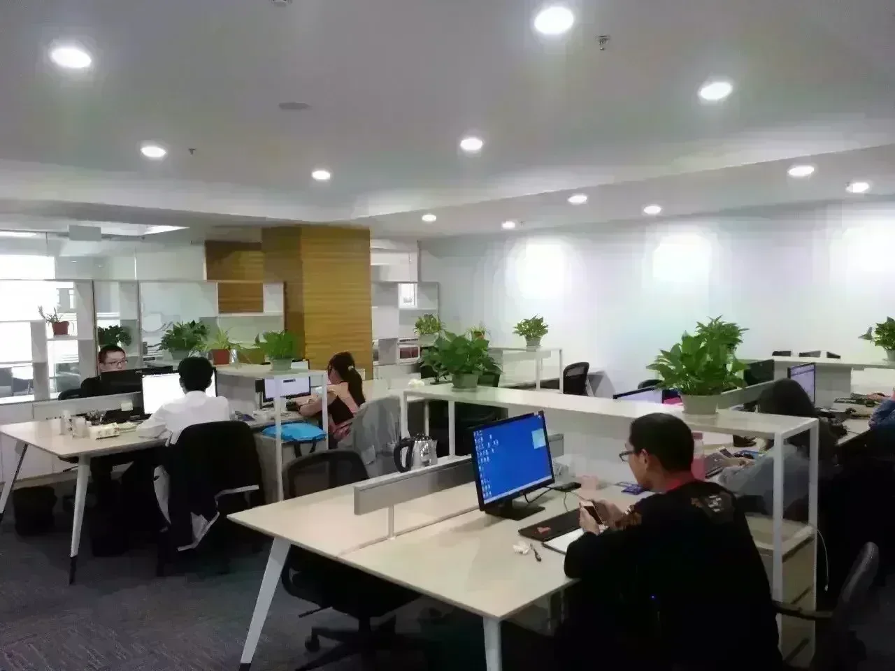 ESP32-S2FN4R2 RF On-Chip System, RF, SoC, SMD, Wi-Fi IC, Single-Core MCU, 4 MB Flash Die, 2 MB PSRAM, dentro ESP32, 100% original