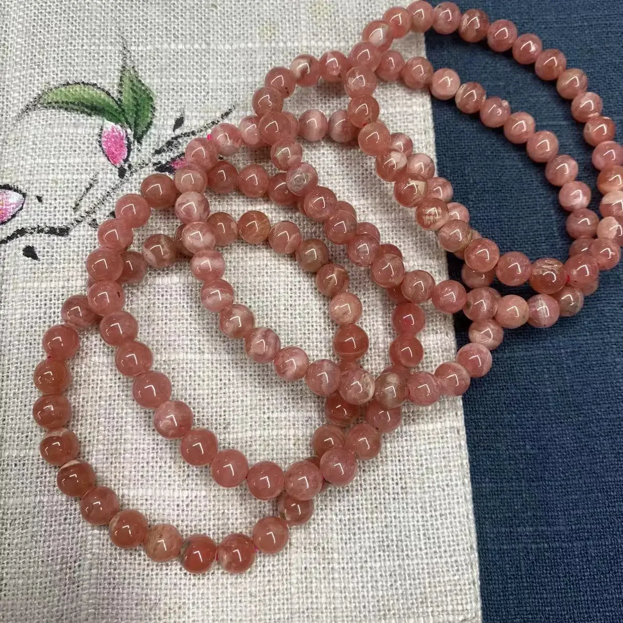 Natural Rhodochrosite Bucket Elastic Bead Hand String 6mm Gem Fashion Energy Bracelet for Women's Party Gift Jewelry Wholesale