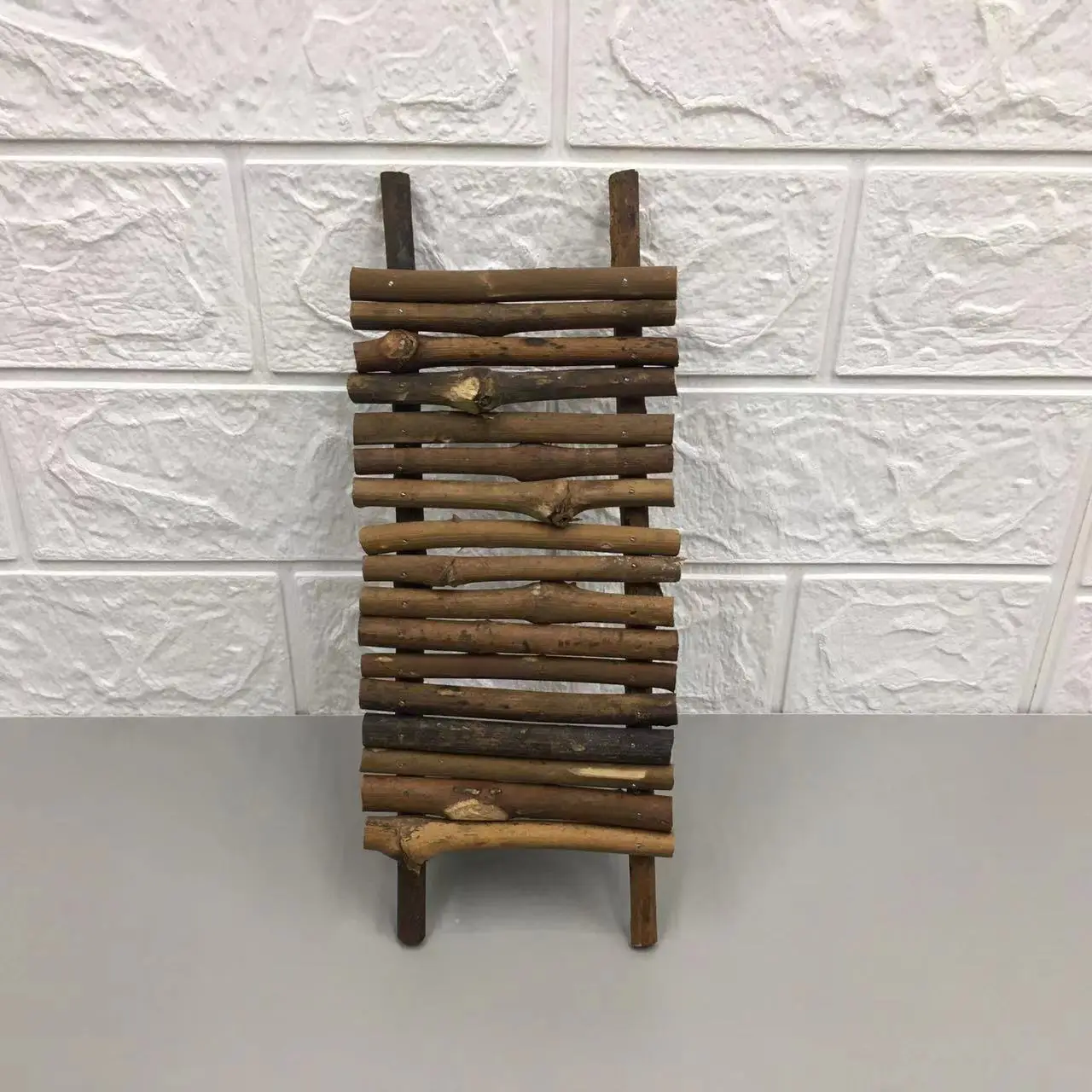 

2Pcs Miniature Garden Bridge Decorative Dry Vine Branches for Terrarium Craft Micro Landscaping Fairy Garden Ornament Rustic