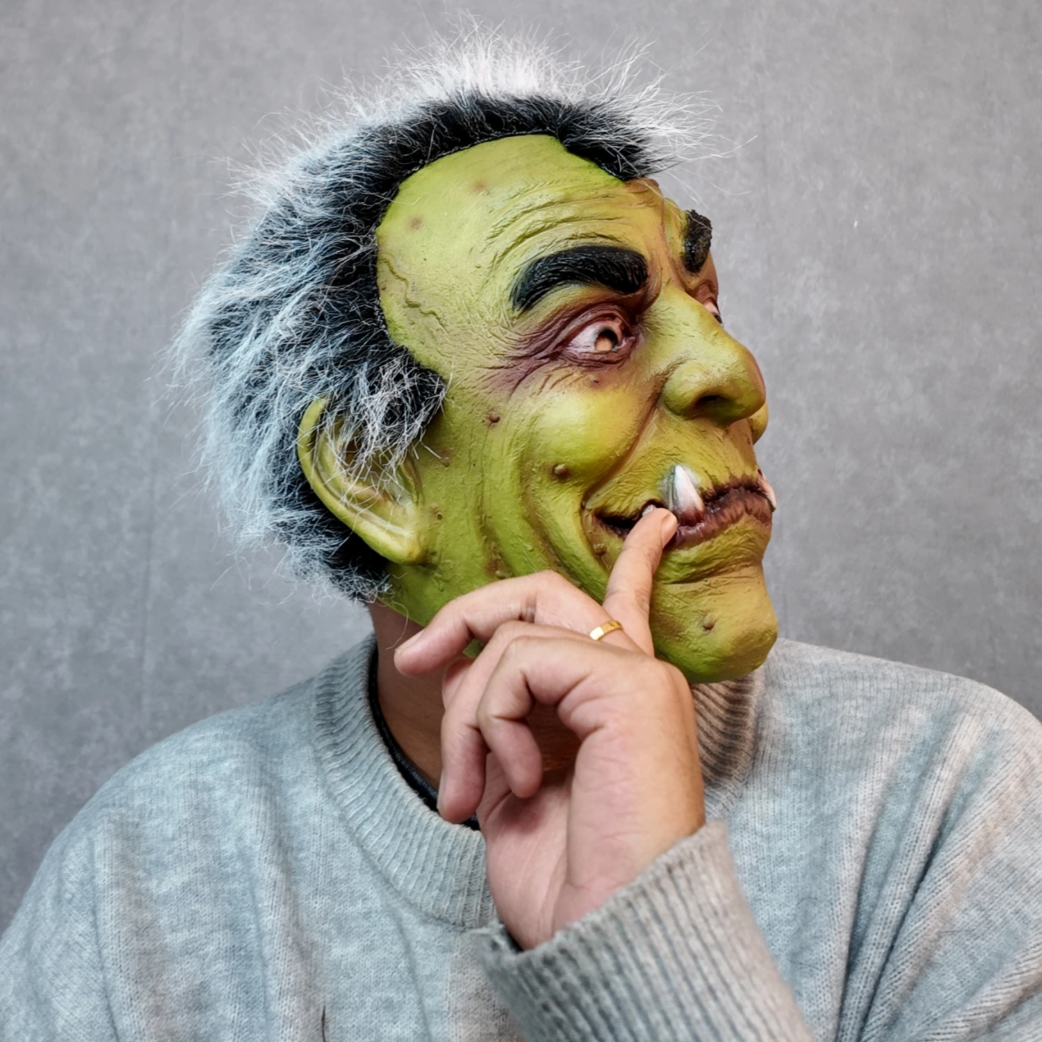Toothsome Ogre Monster Mask - Gruesome Design for Halloween Party Cosplay Costume Accessory