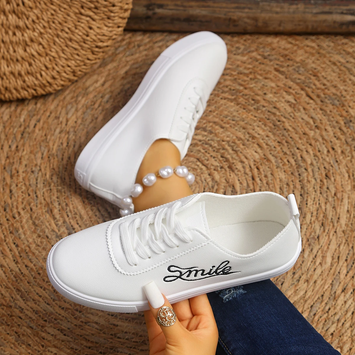 

Sneakers Women Spring and Autumn Lace-up Soft Sole Running Walking Versatile Loafers Lightweight Sneakers Women Zapatos De Mujer