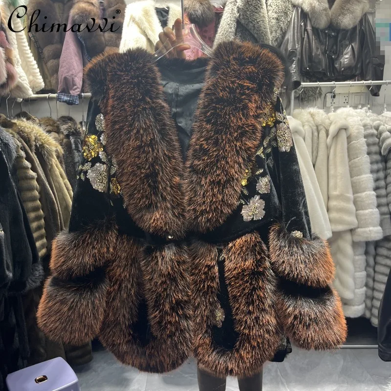 

High-End Luxury Fox Fur Collar Fur Coat Women Winter Heavy Embroidery Velvet Stitching Long-Sleeved Warm Elegant Women Jacket