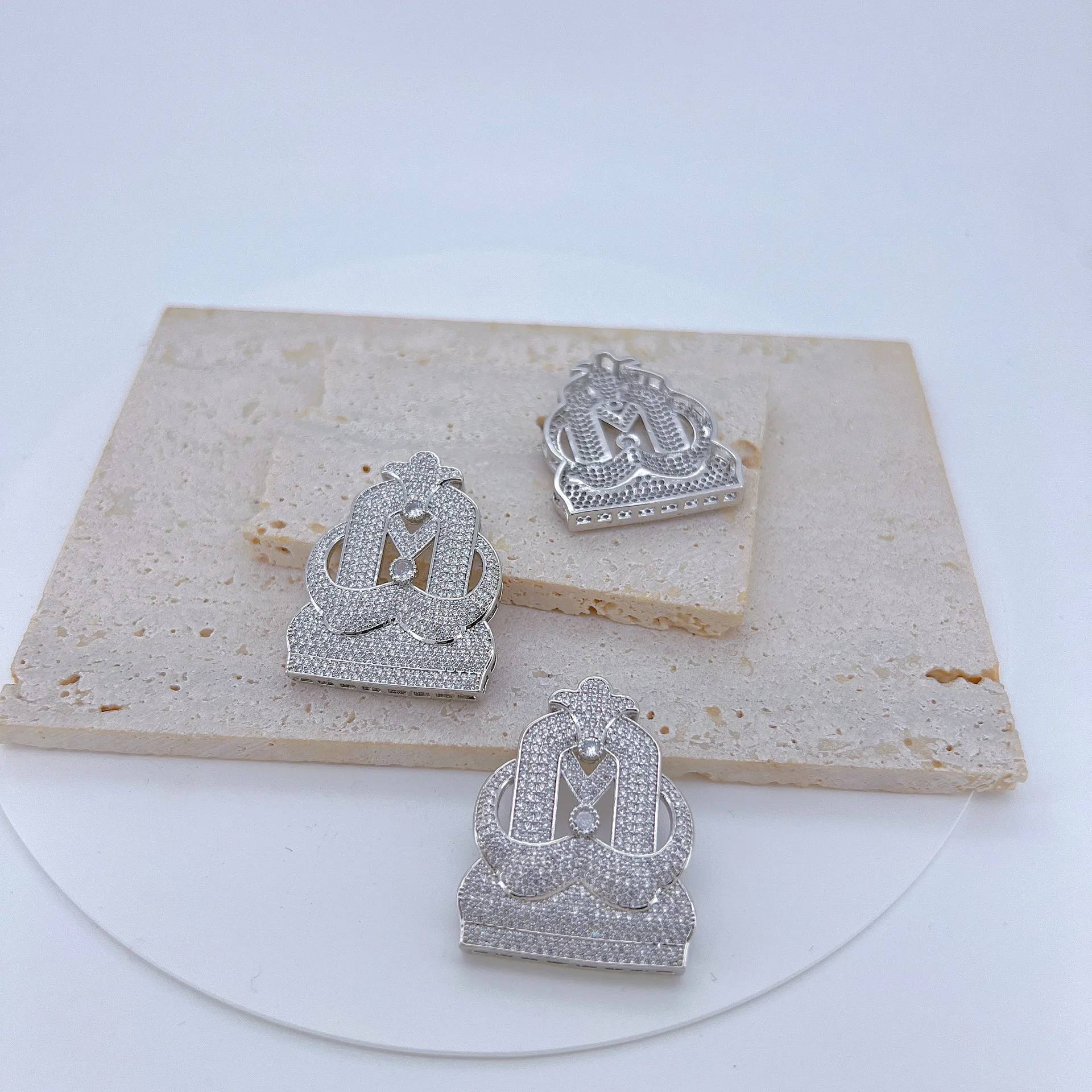 

2 шт., 8 рядов, прозрачные кристаллы, медные позолоченные застежки с фианитами для изготовления жемчужных ожерелий и браслетов, аксессуары для рукоделия своими руками