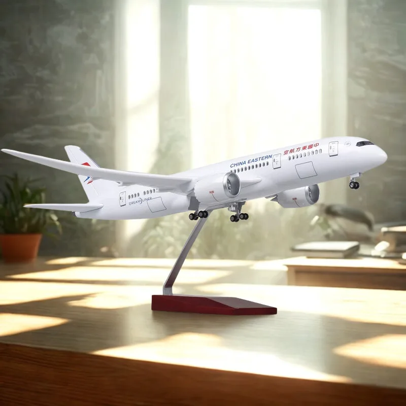 

B787 China Eastern Airlines Home Decor 1:130 Scale 47cm Aircraft Model DieCast Resin Collectible Display Lighting and Wheels
