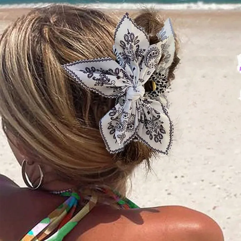 Bohemian Style White Bow Hair Claw Cashew Paisley Shark Clip Large Size Hair Clips Boho Vacation Headwear Women Hair Accessories