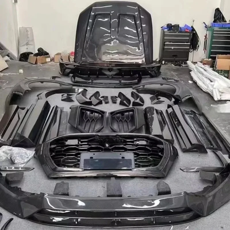 

Mansoy Dry Carbon Fiber Body Kit RSQ8 Q8 Facelift