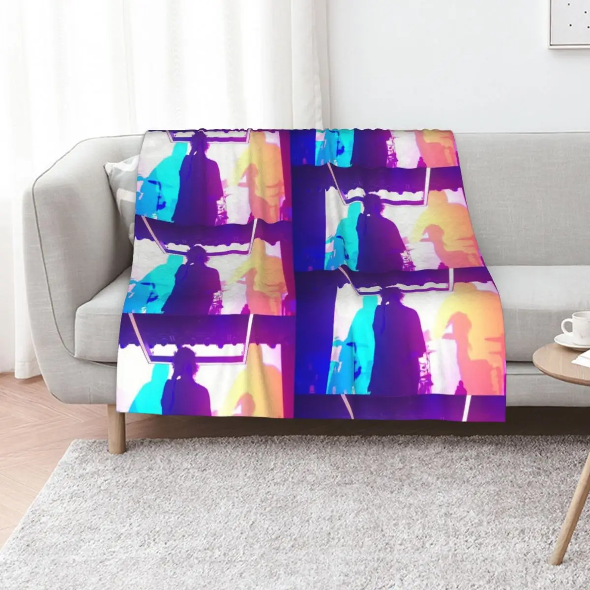 The 1975 Throw Blanket Cute Hairy Quilt Winter beds Multi-Purpose Single Blankets