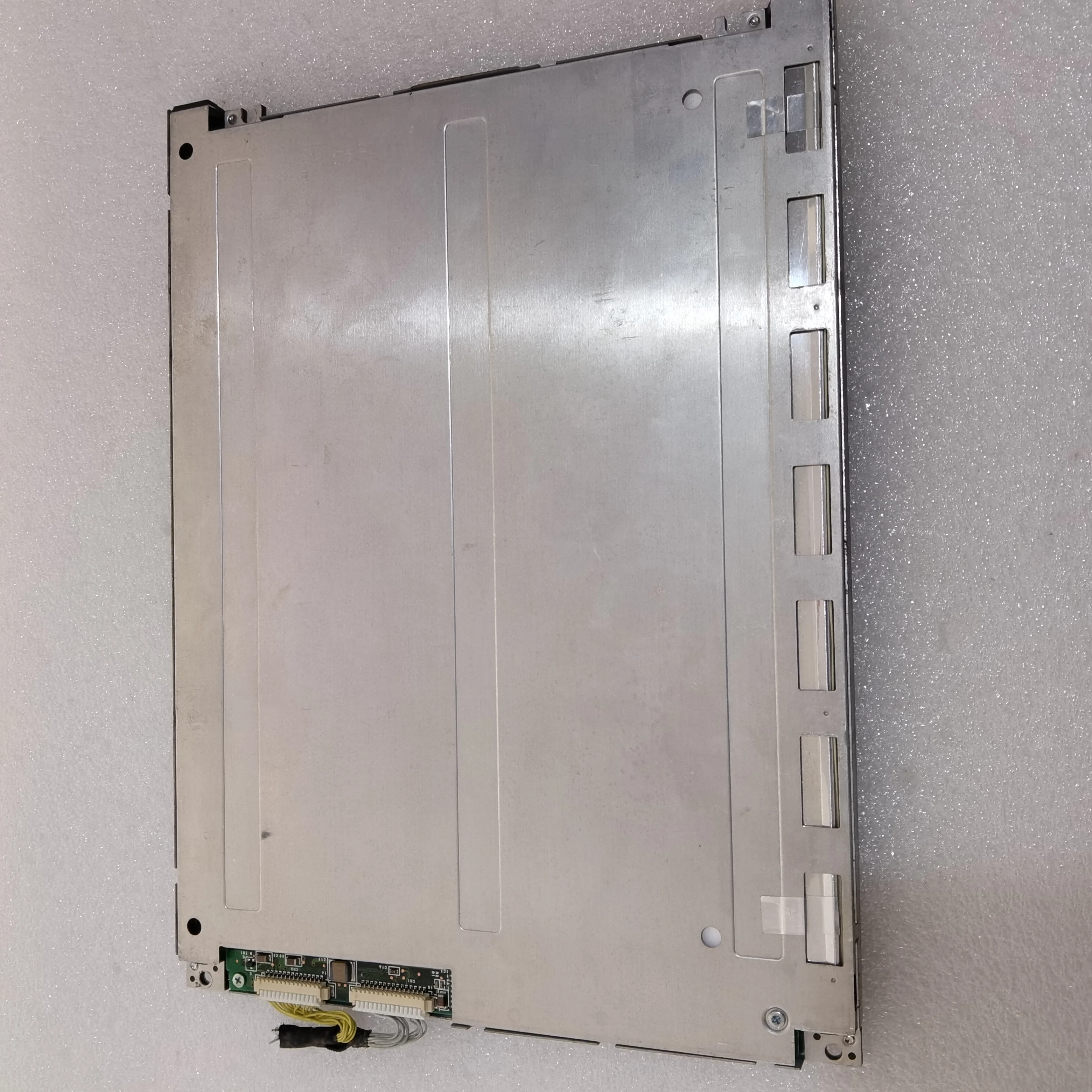 Pantalla LCD KCS6448FSTT-X1