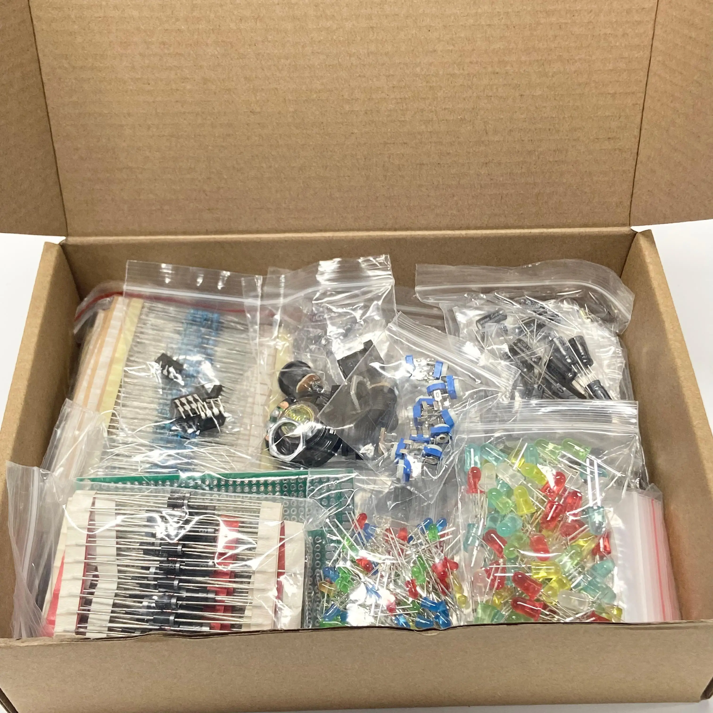 1818pcs DIY Elektronik Komponenten Kit Sortiment Widerstände Potentiometer DIP-IC LED Triode Kondensatoren Dioden PCB Tasche/Box