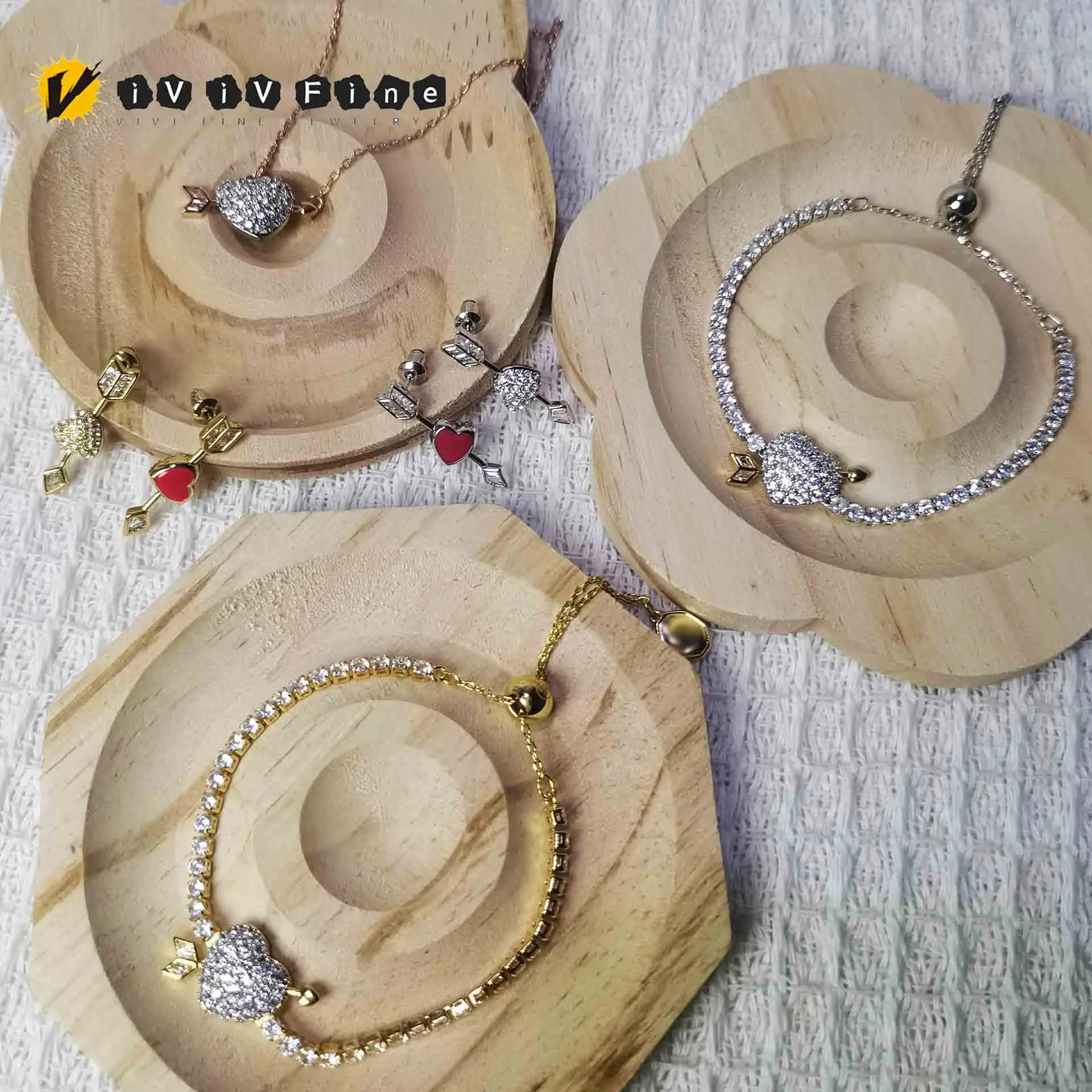 

Original 2026 Arrow Through Heart Series Necklace Earrings Bracelet Ring Fashionable for Women High-Quality Fine Jewelry Set