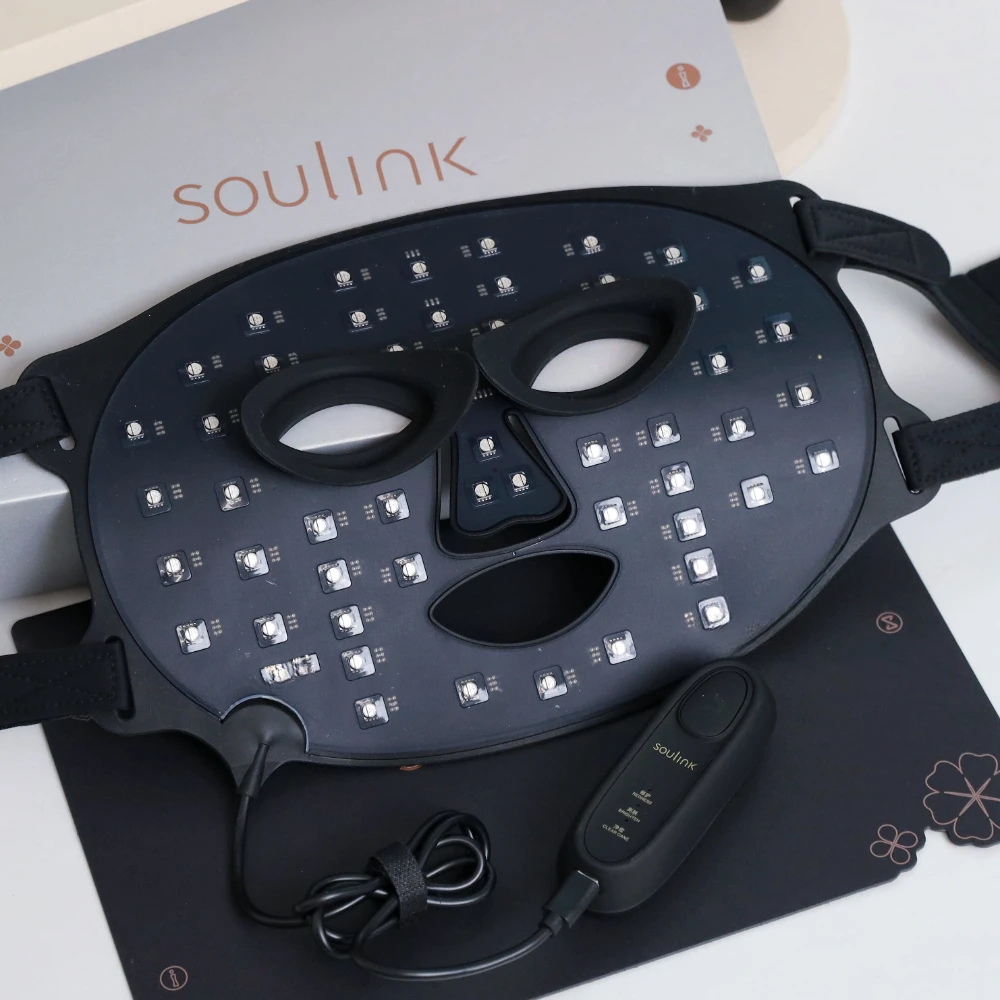 The New LED Beauty Salon Mask Beauty Instrument Large Row Lamp Mask Instrument Can Lighten The Spot Tighten The Skin Repair Skin