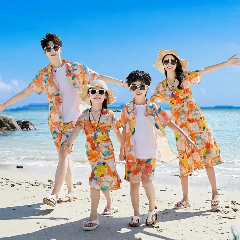 Holiday Parents Children Mom Daughter Dress Dad Son Shirts SetsBeach Clothes Vacation Family Brother Sister Matching Clothing