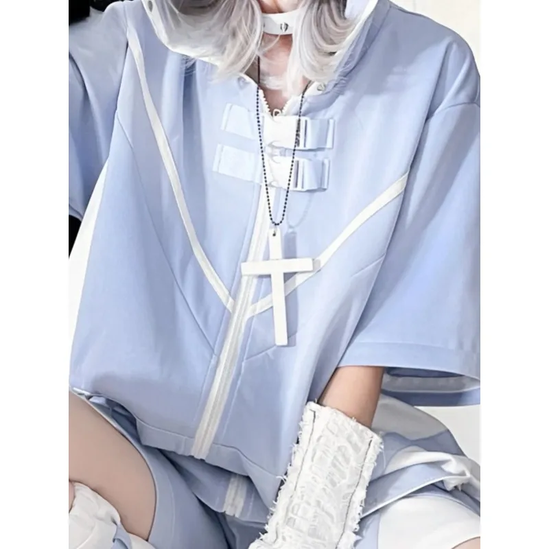 

Весенний новый оригинальный серийный комплект в стиле Y2K Harajuku: толстовка с капюшоном и съемными рукавами, шорты и гетры.