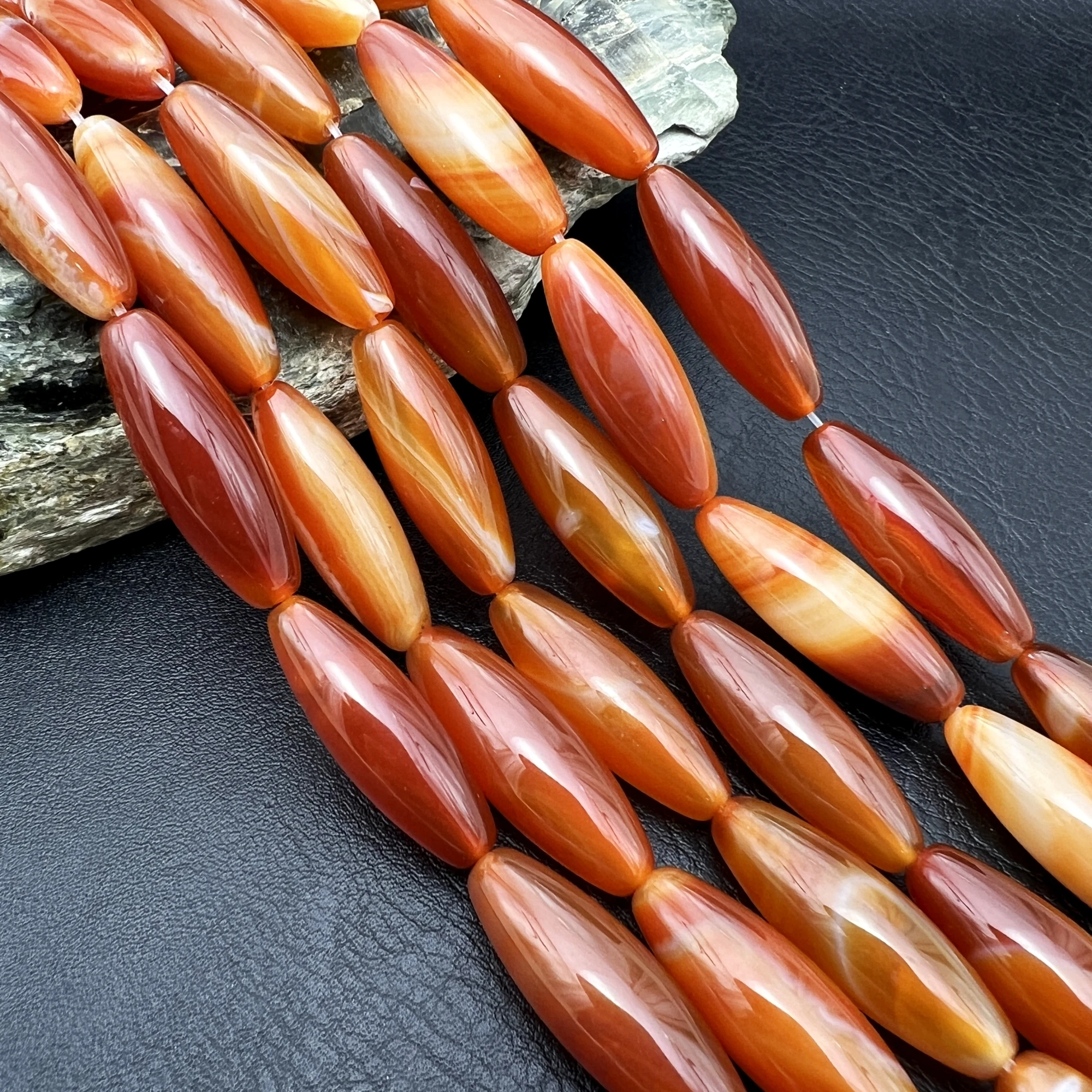 10x30MM 2Strands 26PCS Natural Red Agates Stone Rice Beads For Jewelry Making MY240802