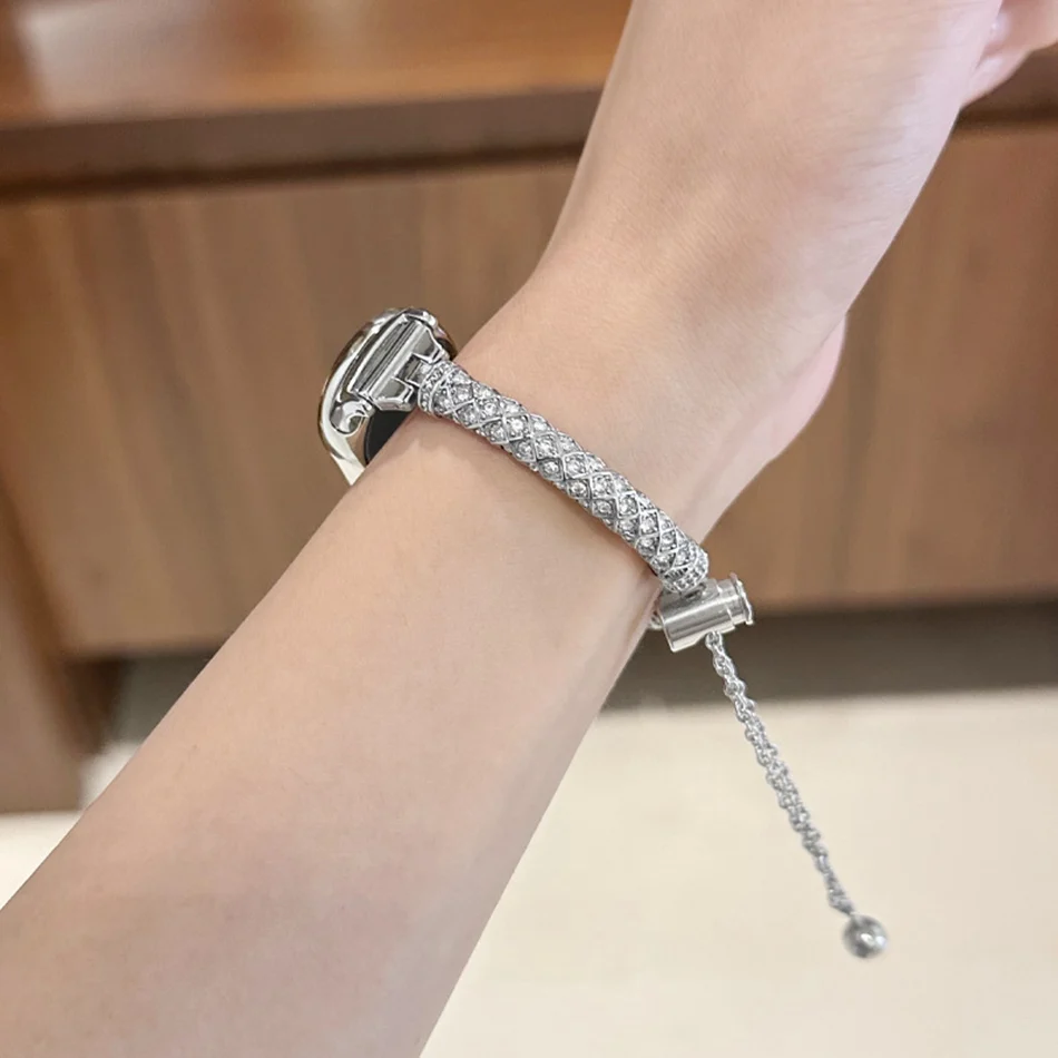 Metal Strap For Xiaomi Mi Band 8 7 6 5 4 3 Wristband Luxury INS Glitter Pineapple Diamond Chain Bracelet Replacement Watch Band