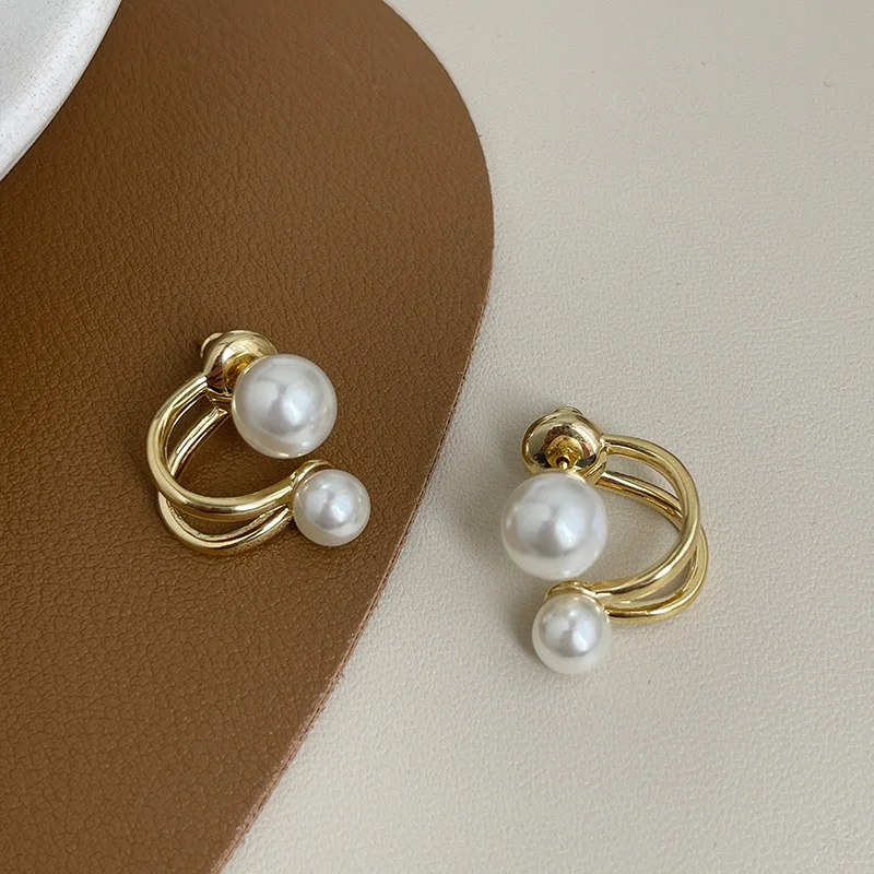 New Korean Light Luxury Imitation Pearl Stud Earrings A Two Wear Pearl Earring For Women Fashion Jewelry Accessories Party Gift