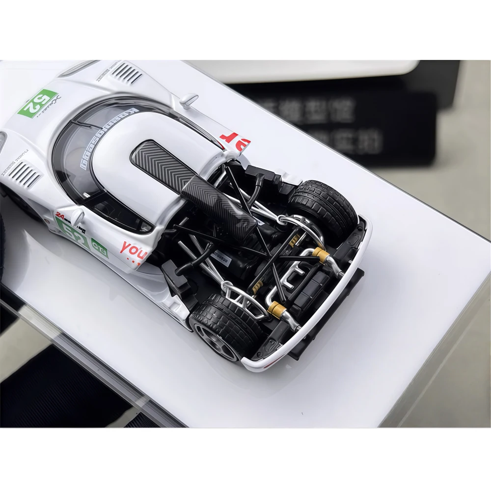 Autobots Models 1:64 CCGT Diecast Model Car