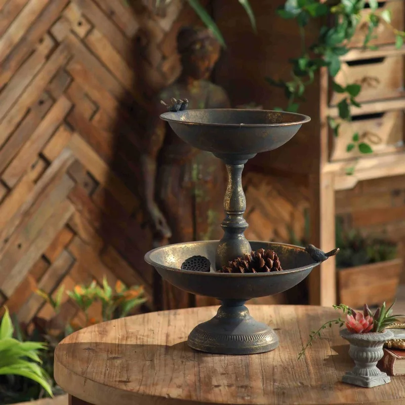 Japanese, old-fashioned wrought iron double-layer tray, outdoor garden courtyard, decorative tray.