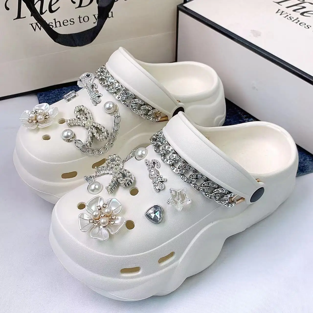European and American Fashion Shoe Accessories 12/14Pcs Silver Butterfly Knot White Starfish Set and Other Exquisite Shoe Decorative Accessories, Gifts