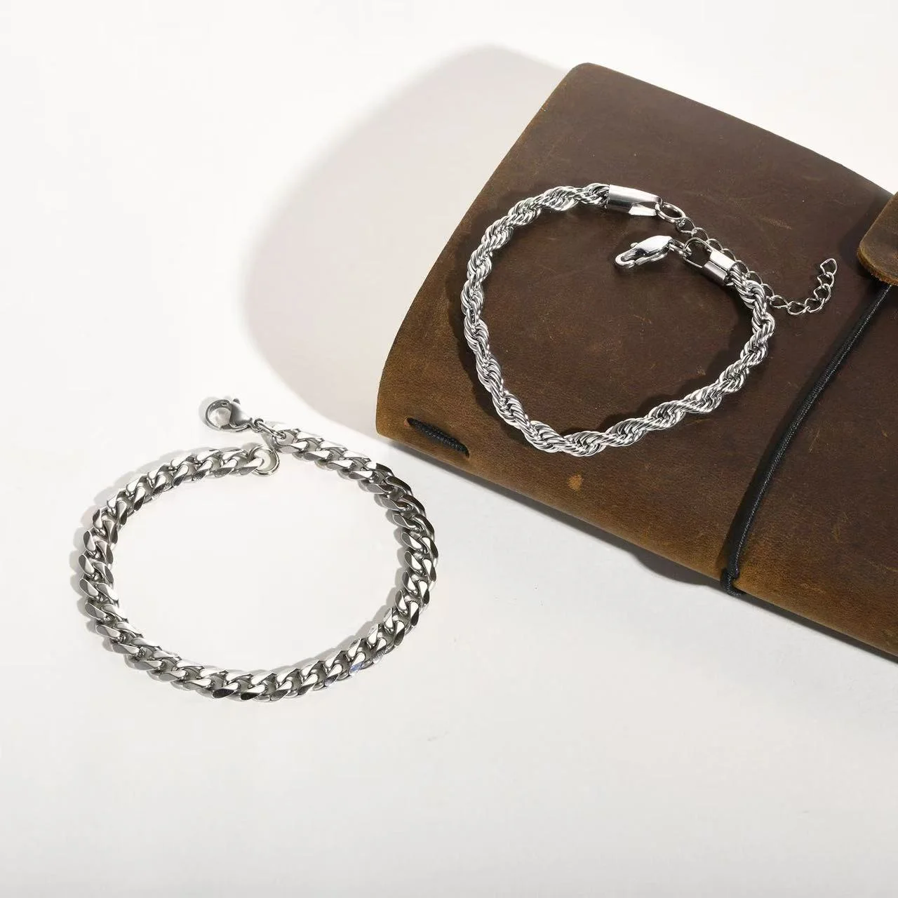 2pcs Men's Chain Bracelets,Stainless Steel Silvery Golden Black Color Twist Rope Chain Wristband,Trendy Cuban Link Chains Gift image 2