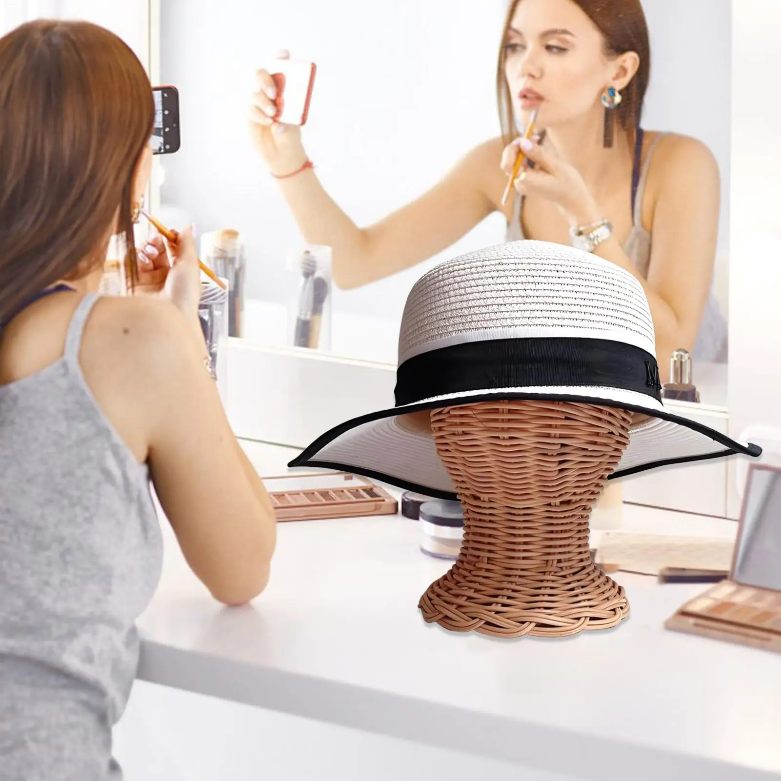 

Подставка для головы манекена из ротанга для демонстрации шляп и париков, плетеная витрина ручной работы, стабильное основание, уникальный дизайн из плетеной лозы и прочный