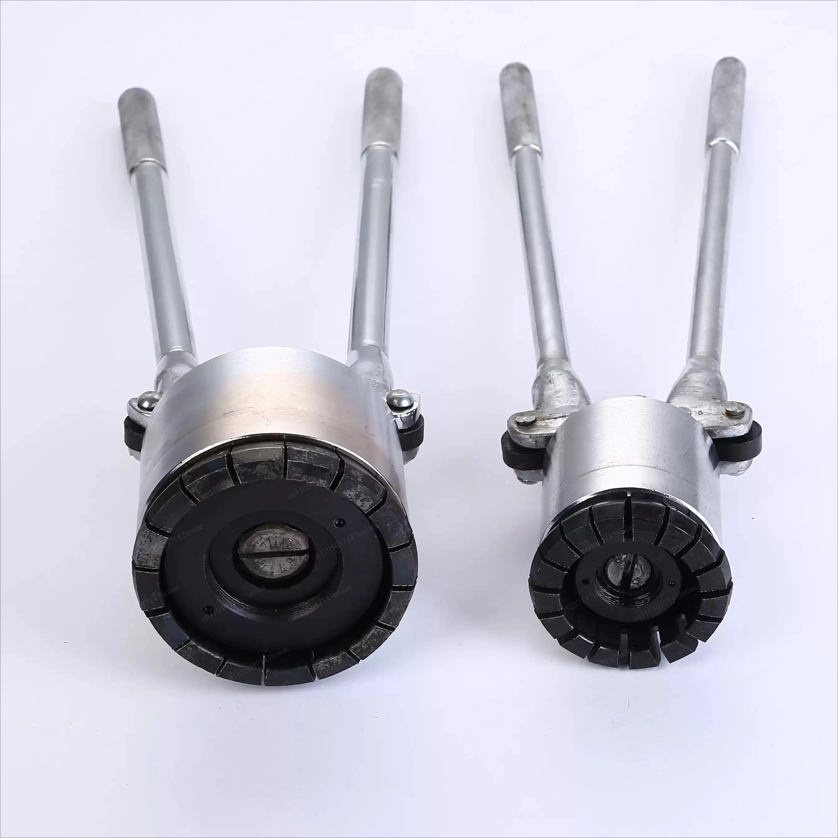

200L oil drum sealing machine, capping device, iron drum sealing cap, oil drum sealing pliers, capping device, clamping device