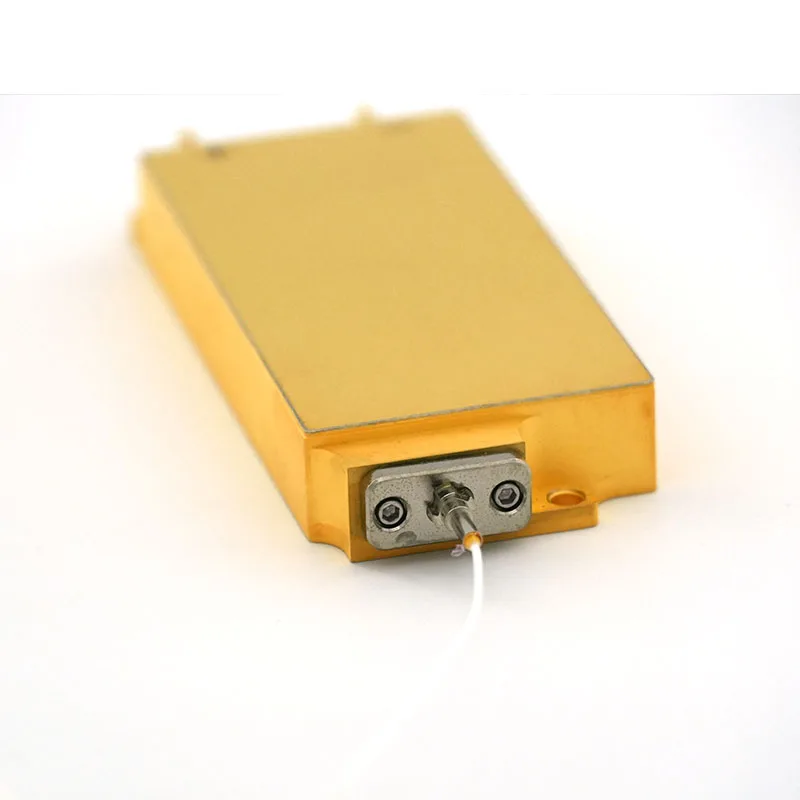 

Модуль оптоволоконного насоса 100 Вт, 976 нм — 105 мкм/0,22 NA, стабилизация FBG для лазерного насоса DPSS