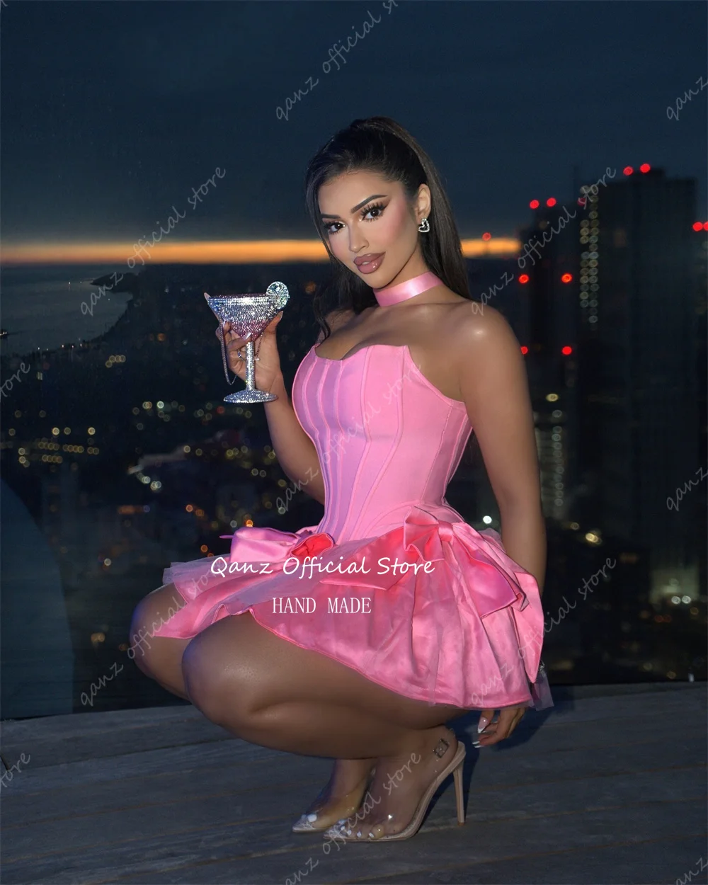 Qanz Sexy Pink Prom Dresses Short Mini Satin Cocktail Dresses with Bows Bones Backless Birthday Party Gown for Girls Customized