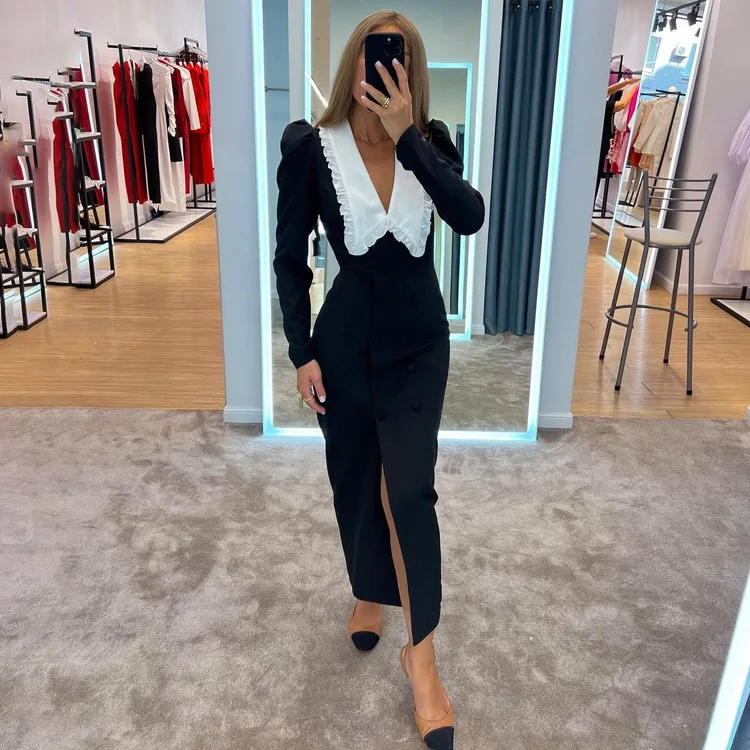 2024 New Autumn/Winter Women's Fashion Trend Black And White Contrast Split Doll Neck Long Sleeve French Dress