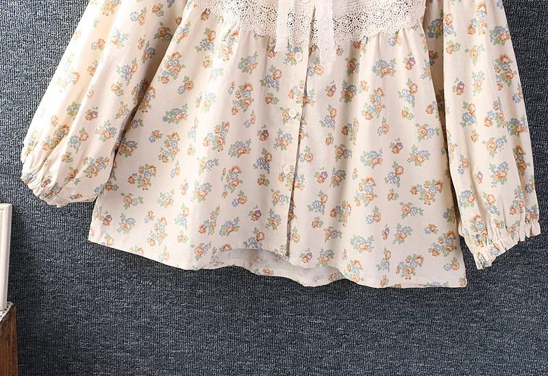 Autumn New Sweet Lace Spliced Floral Embroidered Shirt Women O-neck Long Sleeve Single Breasted Casual Cotton Blouse Tops