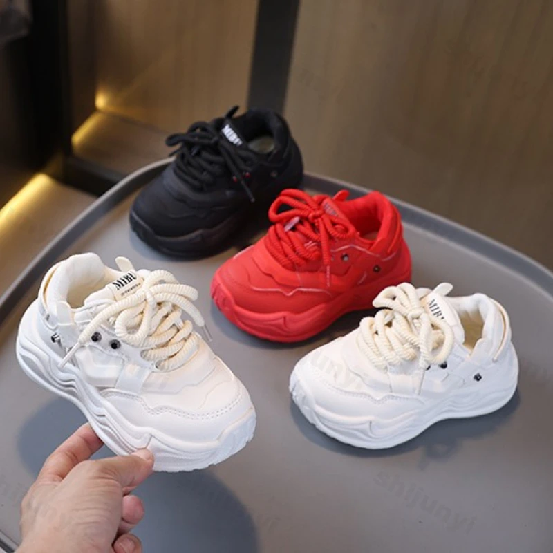 

Детская однотонная повседневная спортивная обувь с низким берцем на толстой подошве, осень 202, модные универсальные удобные нескользящие массивные кроссовки для мальчиков