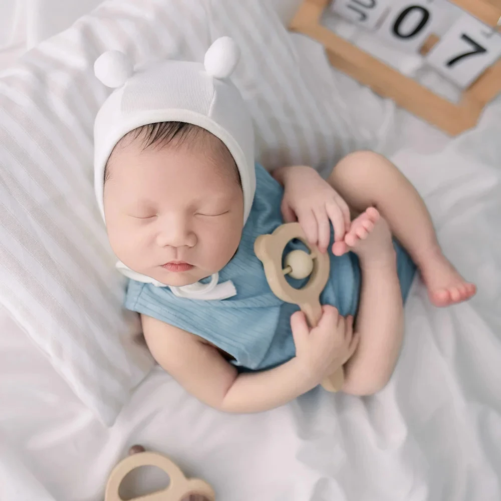 Baby Costume Soft Cotton Jumpsuit Hat 2pcs/Set Newborn Photography Outfit Pillow Studio Infant Wooden Shooting Props Accessories