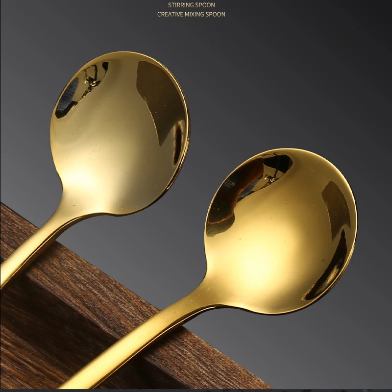 6 عبوات من ملاعق القهوة المصنوعة من الفولاذ المقاوم للصدأ وملاعق الحلوى بمقبض طويل وملعقة شاي ذهبية اللون ومغرفة اثارة لكعكة الآيس كريم