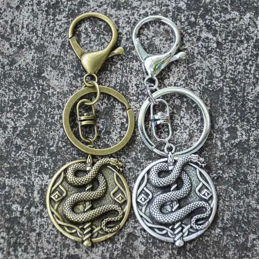 Gothic Snake Keychain For Mens Womens Bag Charms Car Souvenirs Key Ring Accessories Jewelry