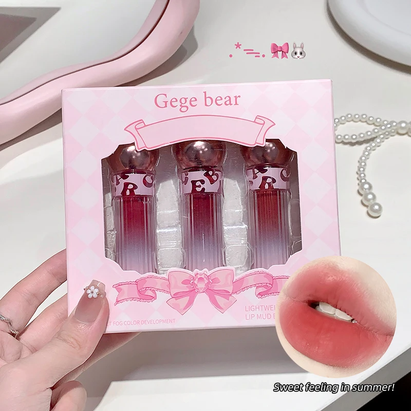 بلسم شفاه Gege Bear ناعم رذاذ حريري ناعم ليس من السهل أن يبهت، مرطب ومرطب للشفاه في الغلاف الجوي #1