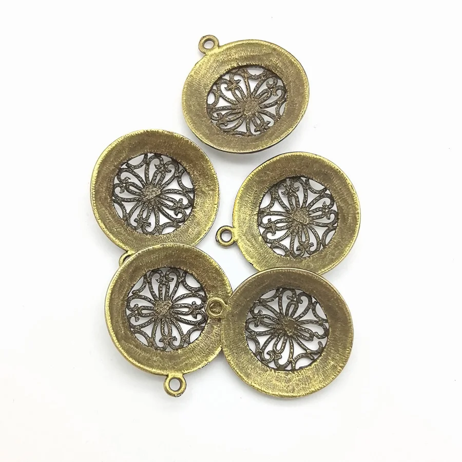 GraceAngie 15PCS Antique Style Bronze Look Jewelry Hollow Flower Pendants Charms Finding 27*27*6MM 02884