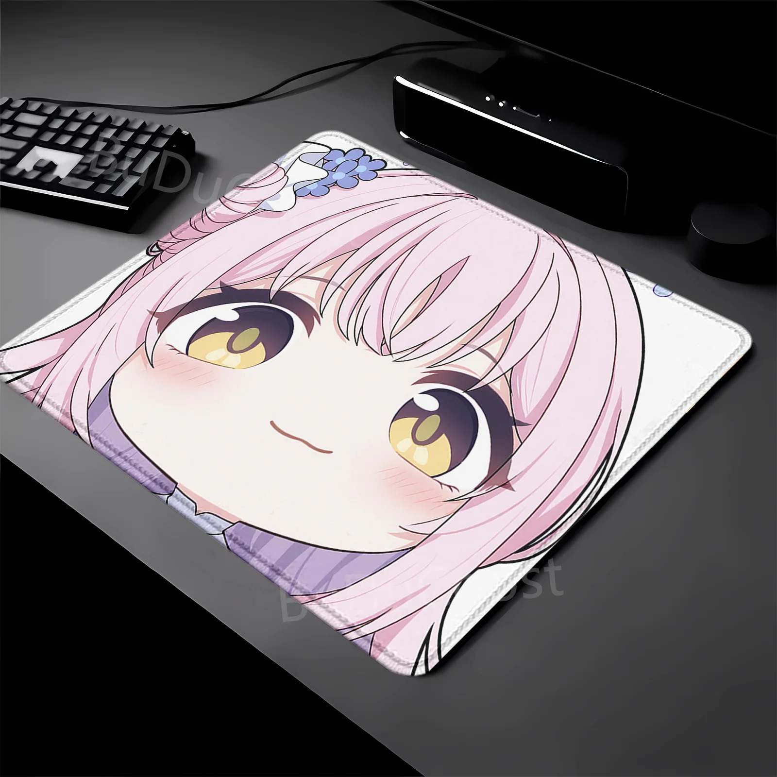 Mouse Pad Pequeno Blue Archive Shiroko Hoshino Goofy com Cabeça Grande, Tapete de Mesa de Tamanho Pequeno para Escritório, Impressão HD, Mousepad para Jogos com Borda Costurada