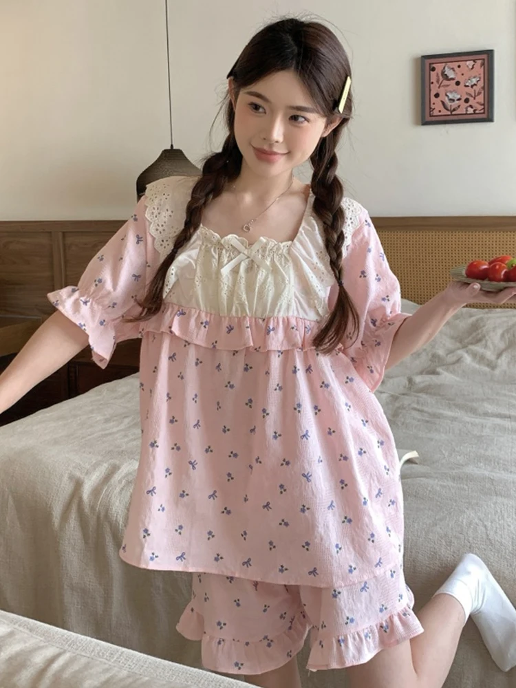ピンクの純粋な綿のパジャマ女性の夏の新しい甘いスクエアカラーレース花柄半袖ショーツホーム服セットカジュアル衣装