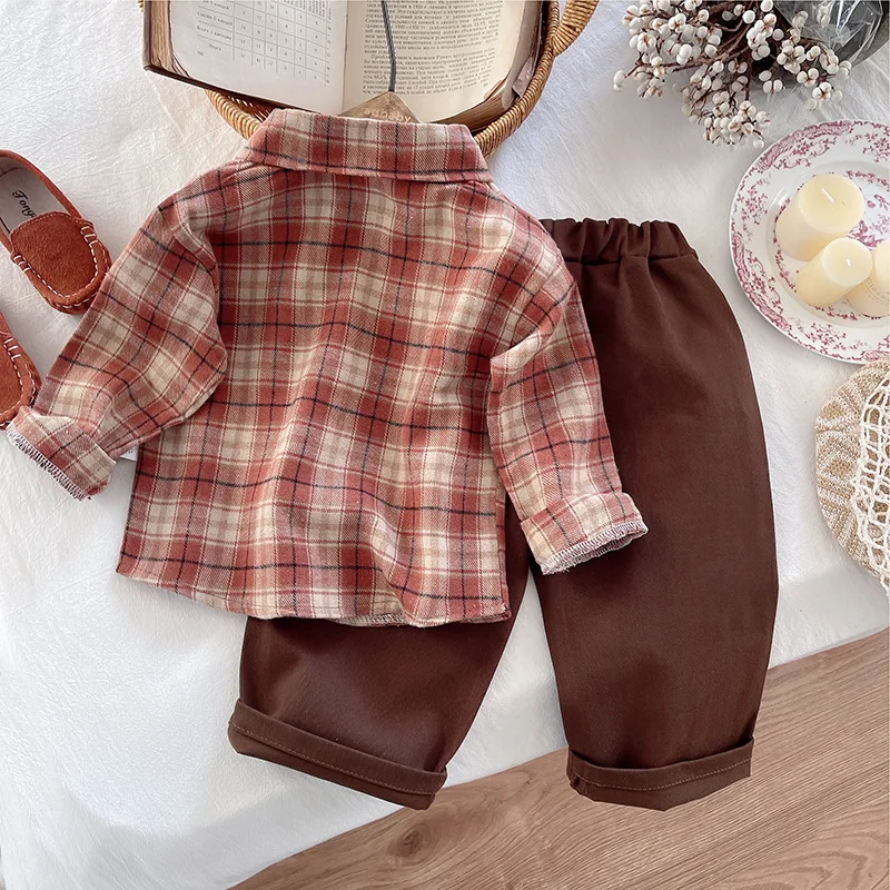 طقم قميص منقوش بجيب متباين للأولاد لخريف 2025 قميص أطفال بأكمام طويلة على الطراز الأجنبي الجديد ملابس أطفال #4