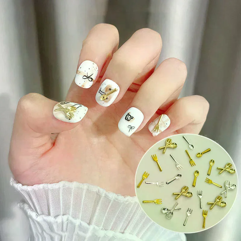 6グリッド/ボックス入りミックスゴールドシルバーミニフォークスプーン食器合金ネイルアートラインストーンデコレーションマニキュアキュアチャームアクセサリー