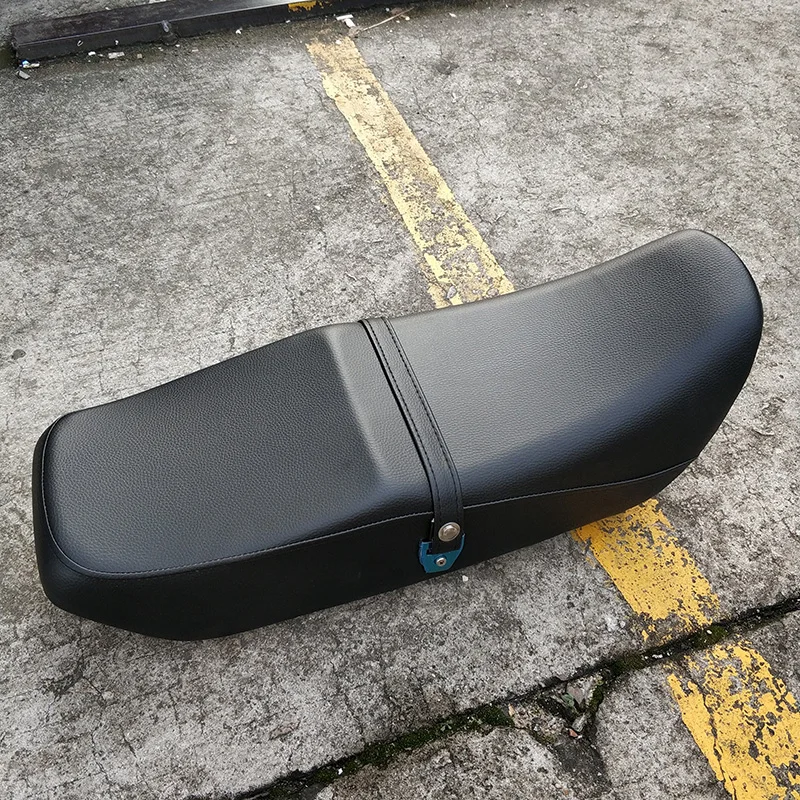 

Motorcycle Seat for Sundiro Honda Dayang Dayun Lifan Qjmotor Loncin SDH125 DY150-4 QJ125 CB125T Black Motorbike Cushion Saddle