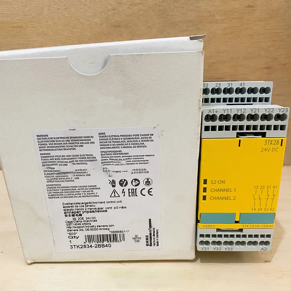 New for Siemens 3TK2834-2BB40 24V Safety Relay Module in Box