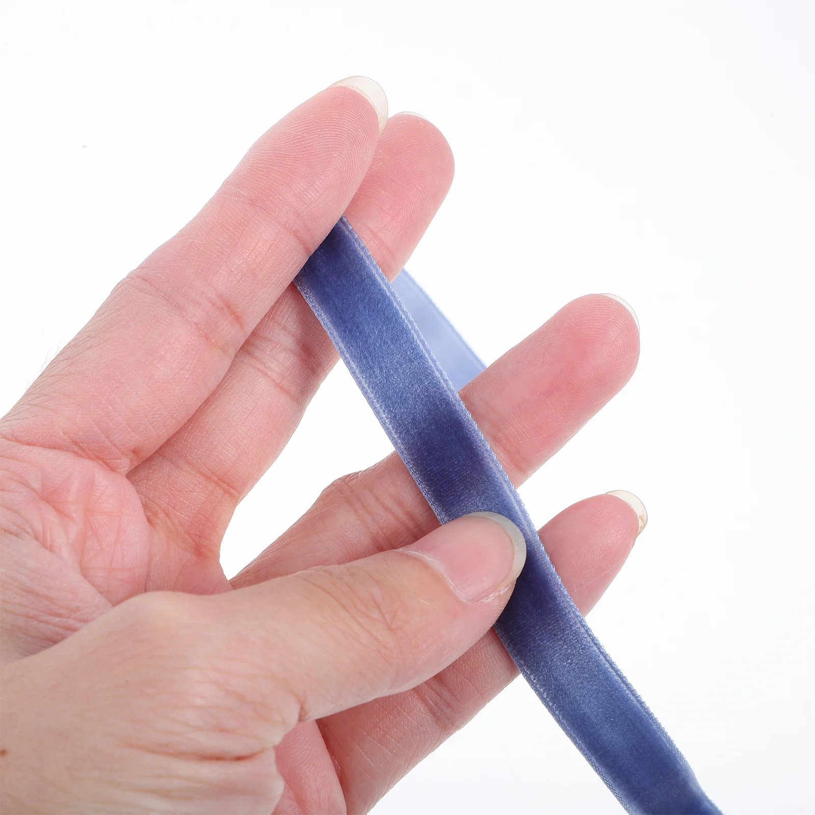 ริบบิ้นห่อของขวัญ 1 ม้วน ยาว 10 หลา แบบด้านเดียว ผลิตจากโพลีเอสเตอร์เนื้อนุ่ม สำหรับงานประดิษฐ์ ตกแต่ง ทำโบว์ ของขวัญ งานปาร์ตี้ เทศกาล สายรัดสำหรับบรรจุภัณฑ์