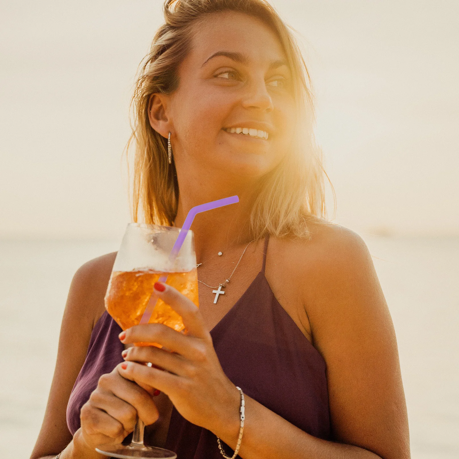 

4 pcs Silicone Straws Food Grade Reusable Eco-Friendly Curved Drinking Piping For Coffee Smoothies Juice Beverage Party Wedding