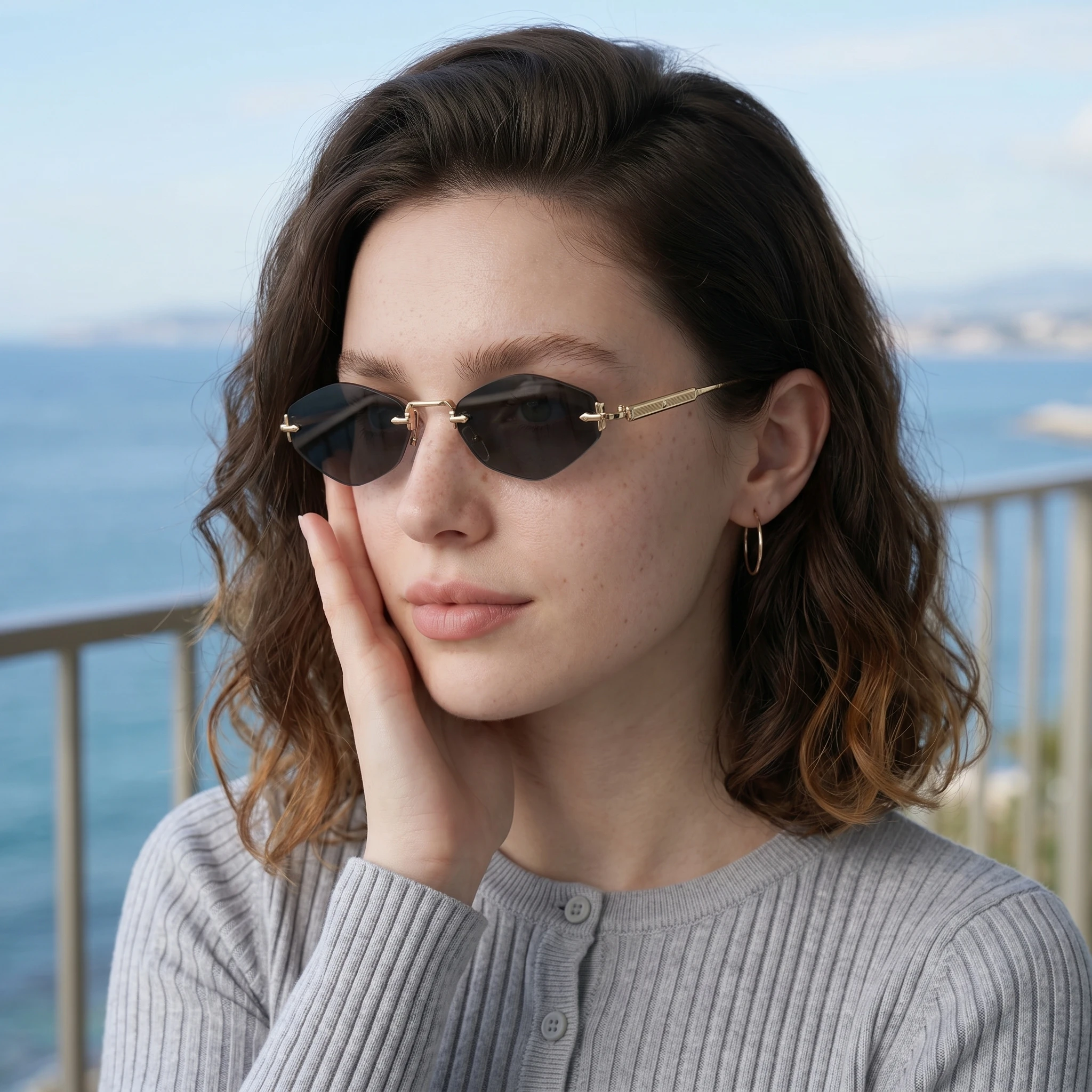 Fashion Rimless Diamond Sunglasses Women Retro Metal Hexagon Sun Glasses Tinted Gradient Trendy Summer Shades